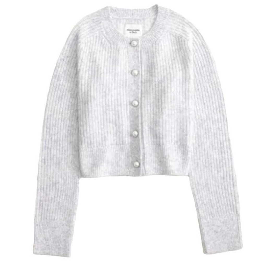 Abercrombie Women’s Pearl Button Cardigan. Like New. XS